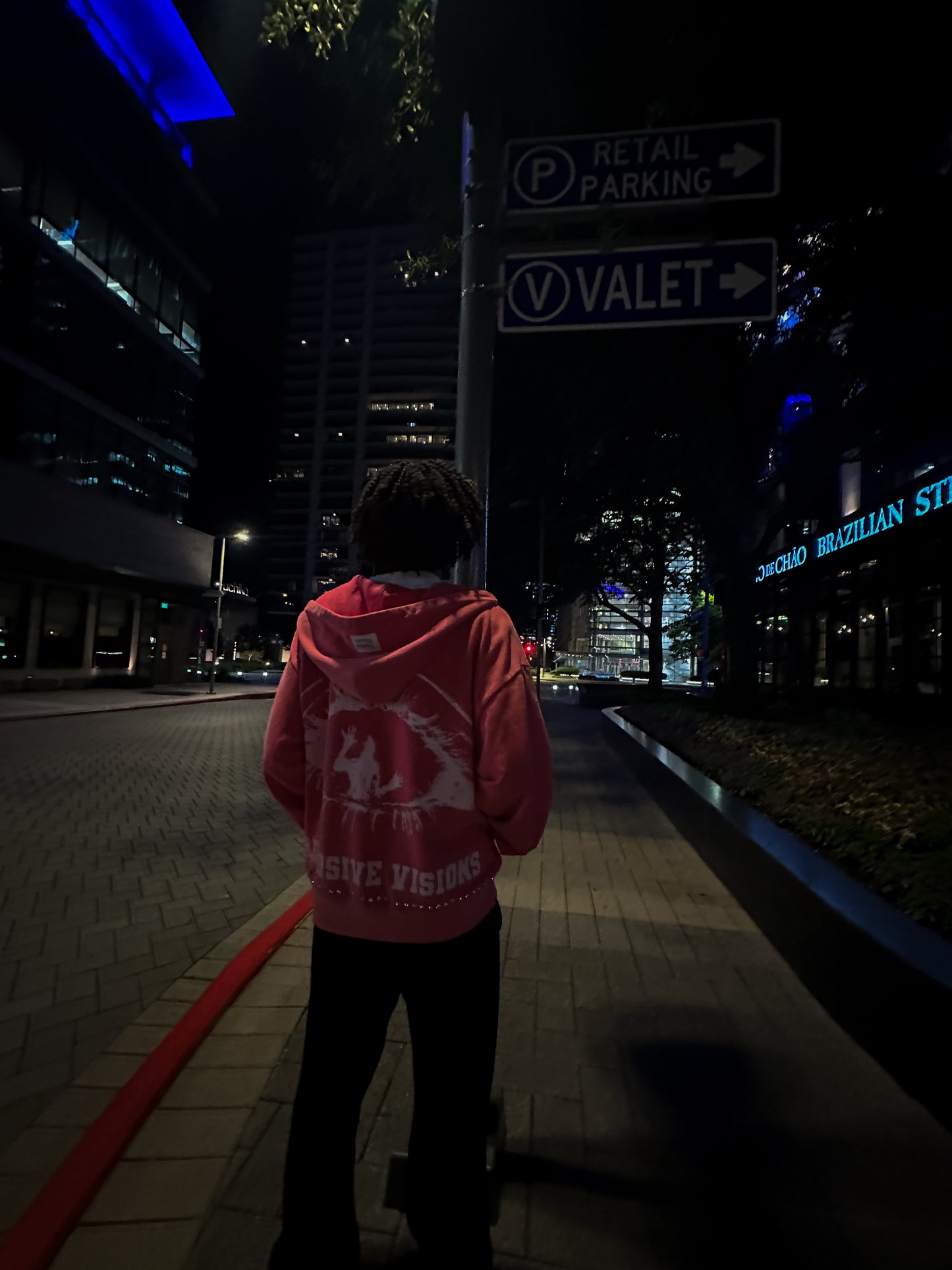 “RV” Zip-Up