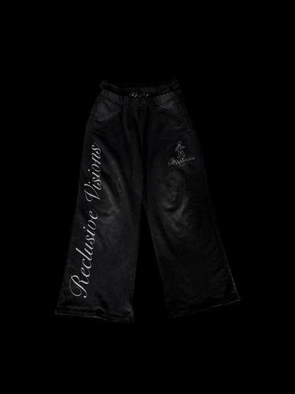 ‘RV’ Sweatpants